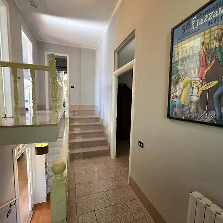 Raggio Di Sole ヴィラ オッジェッビオ